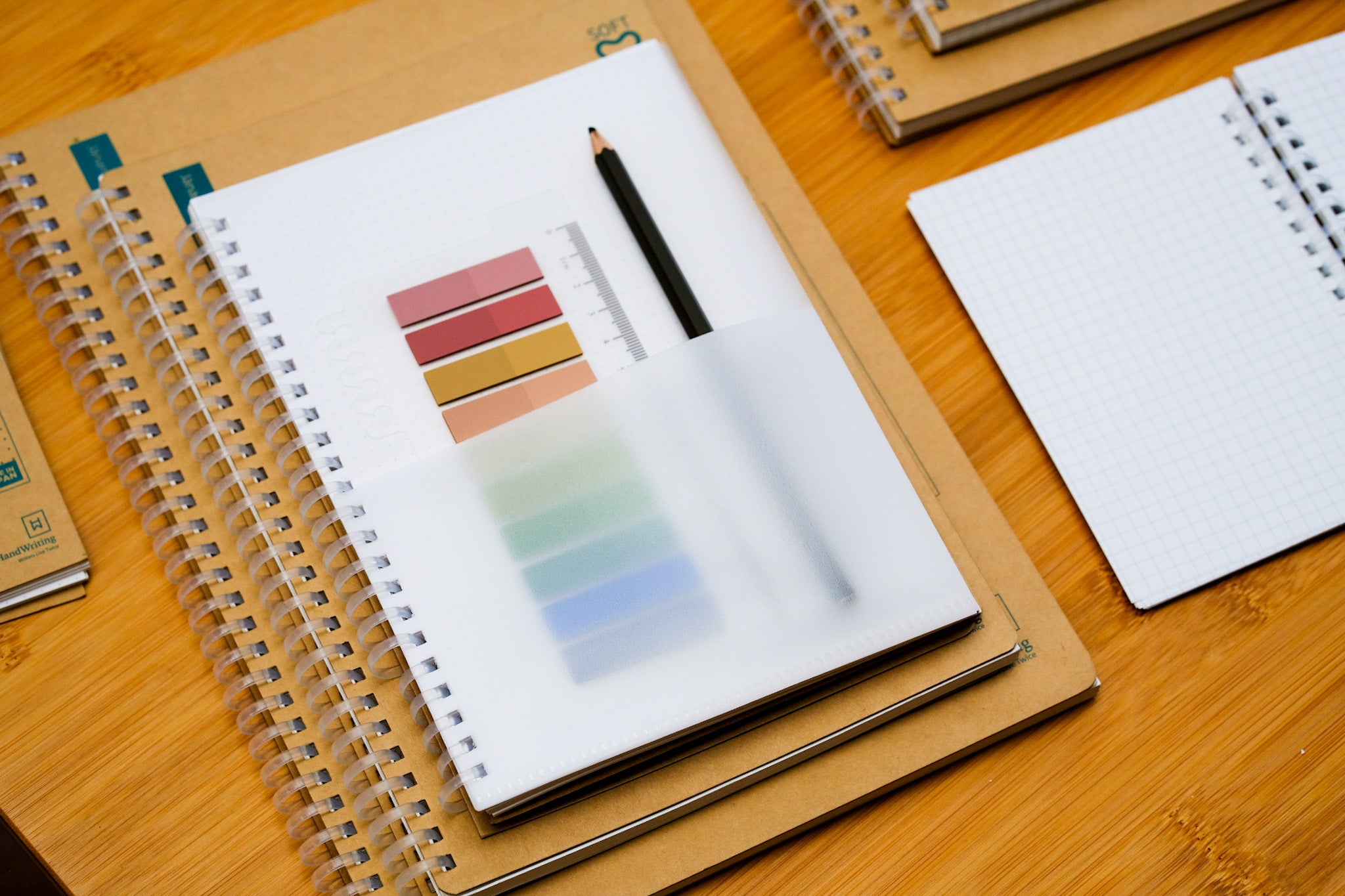 Hw Wire-o Pp Dotto Notebook A5 70g 200pg