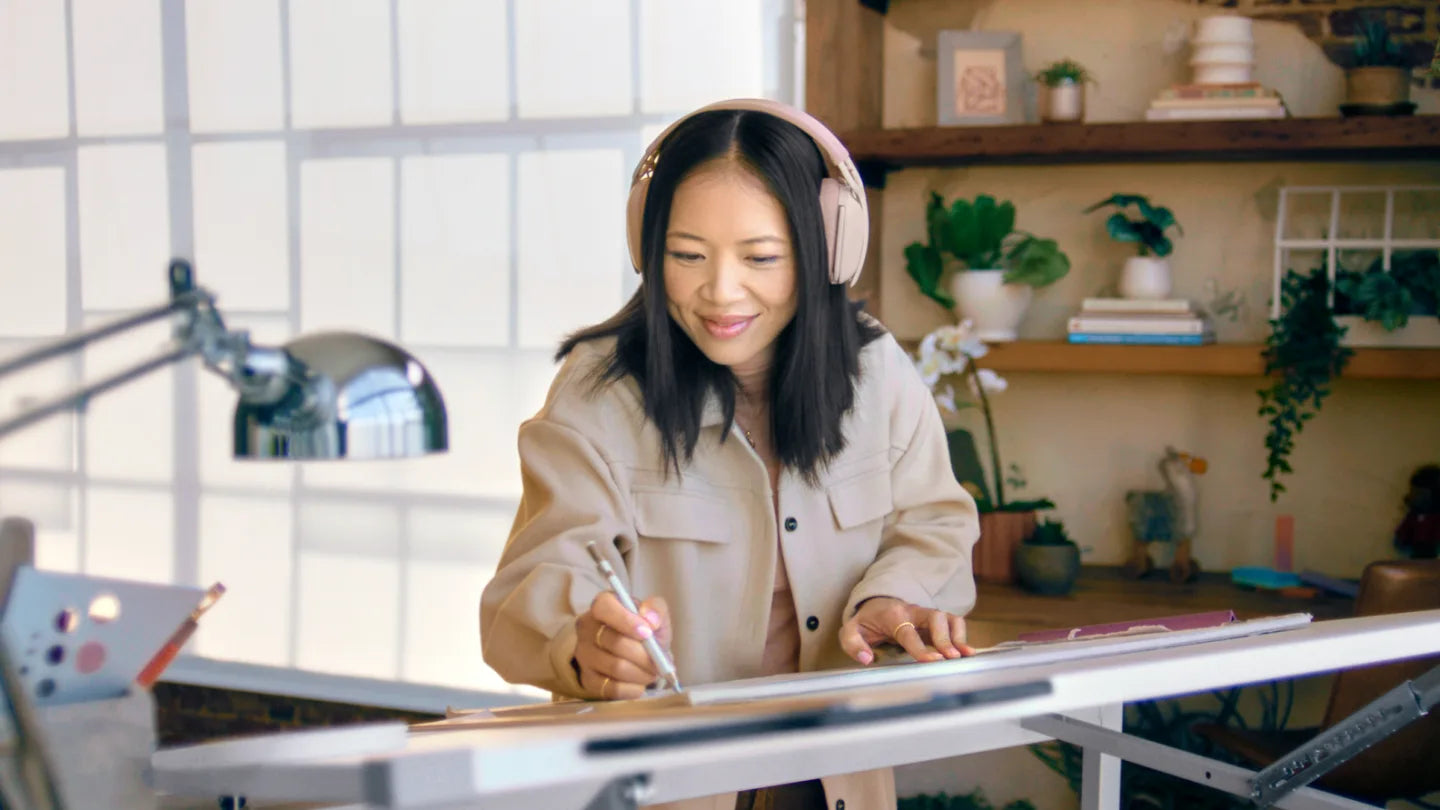Logitech Zone Vibe 100 Wireless Headphones Rose