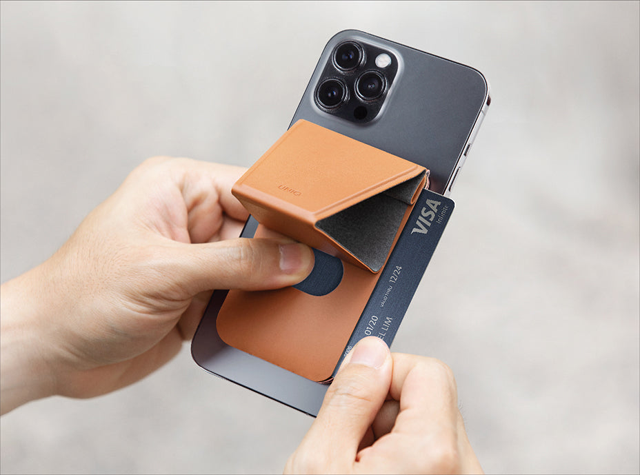 Uniq Phone Accessory (phone Stand, A Hand Grip And Card Holder) (brown)
